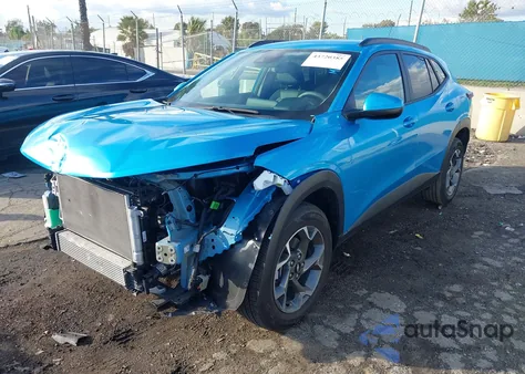 2025 Chevrolet Trax Fwd Lt из США, поврежденный, VIN KL77LHEP4SC064650